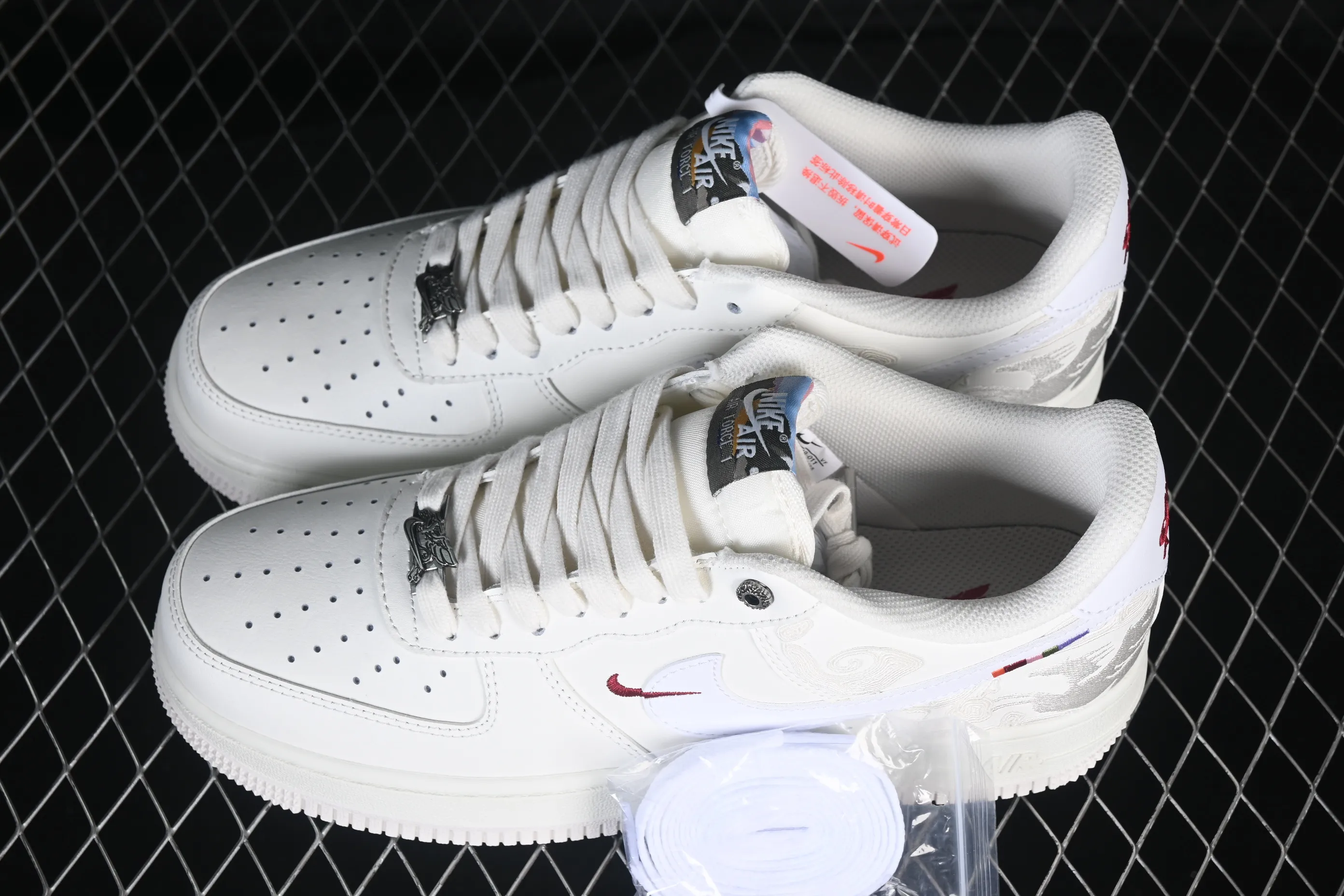All categories Nk Air Force 1 Air Force series Nk Air Force 1 Low Air Force low-top X version Nike Air Force 1'07 Low Year of the Horse limited Air Force 1 low-top casual sneakers IQ1119-011